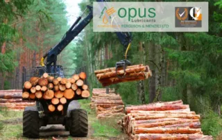 Ferguson Menzes Opus Bio Chain Oil 68: tree harvester lifting logs